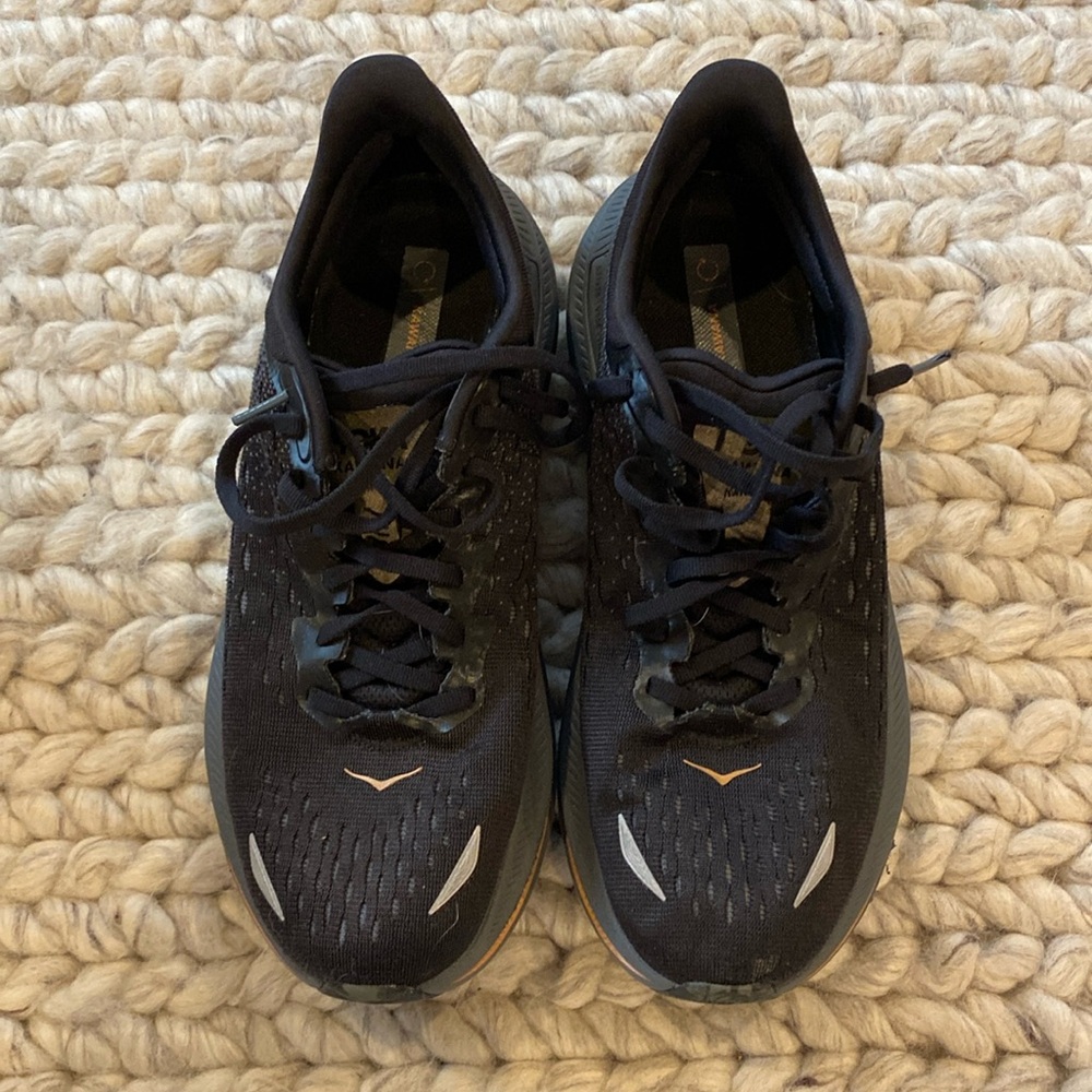 Hoka Kawana Black